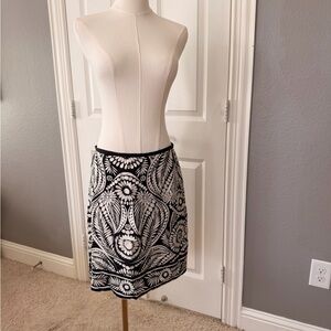 Banana Republic Black and White Floral Pencil Skirt